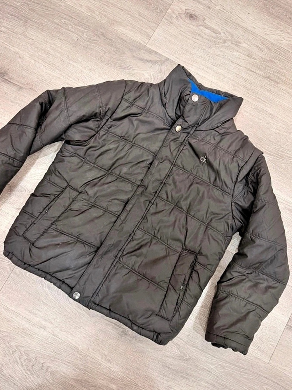 Calvin Klein Jeans Boys Black & Blue Puffer Jacket Size 8